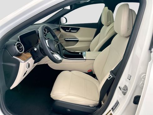Certified 2025 Mercedes-Benz C 300 Sedan image 17