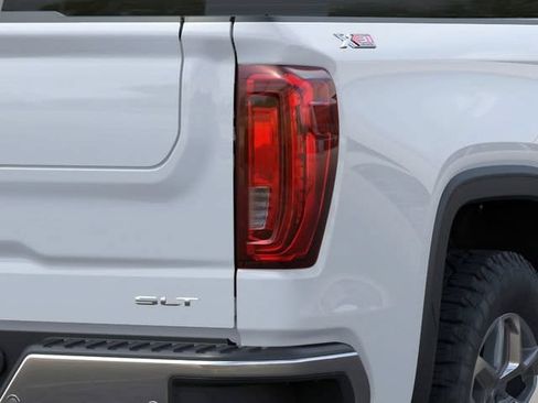 New 2026 GMC Sierra 1500 SLT w/ SLT Premium Plus Package AWD/4WD image 11
