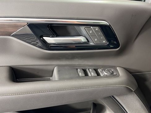 New 2026 Chevrolet Tahoe Premier AWD/4WD image 24