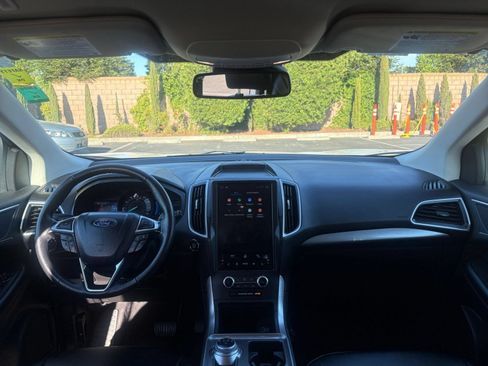 Used 2024 Ford Edge SEL AWD/4WD image 34