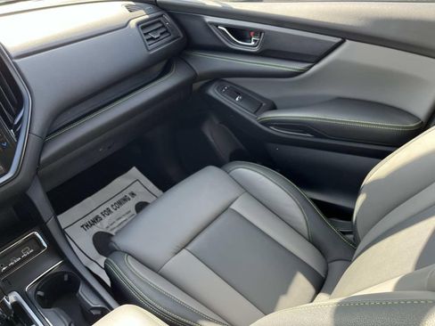 Used 2024 Subaru Ascent Onyx Edition image 13