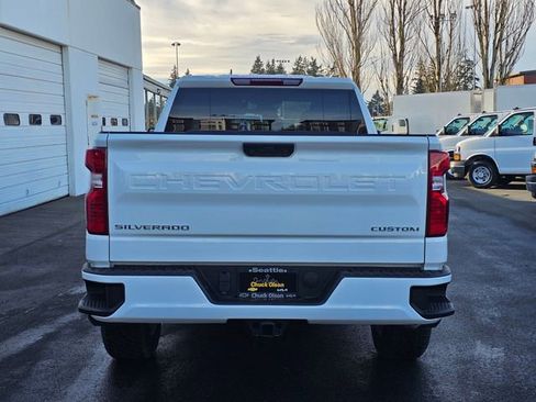 New 2026 Chevrolet Silverado 1500 Custom AWD/4WD image 4