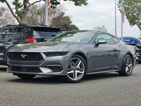 New 2025 Ford Mustang Coupe image 2