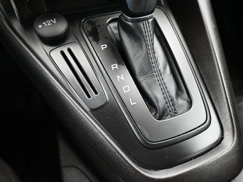 Used 2018 Ford Focus SE image 22