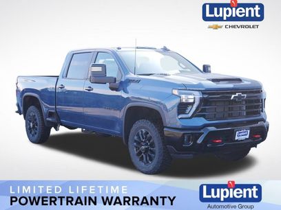 New 2026 Chevrolet Silverado 3500 LT w/ Trail Boss Package