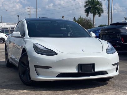 Used 2020 Tesla Model 3 Standard Range
