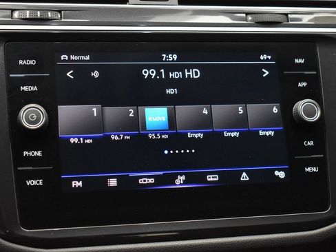 Used 2024 Volkswagen Tiguan SEL R-Line AWD/4WD image 20
