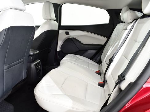 Used 2025 Ford Mustang Mach-E Premium image 16