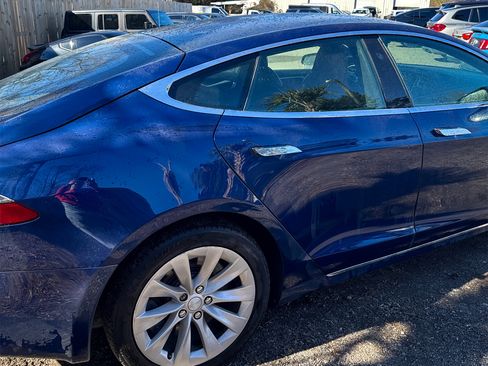 Used 2017 Tesla Model S 90D image 11