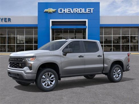 New 2026 Chevrolet Silverado 1500 Custom image 2