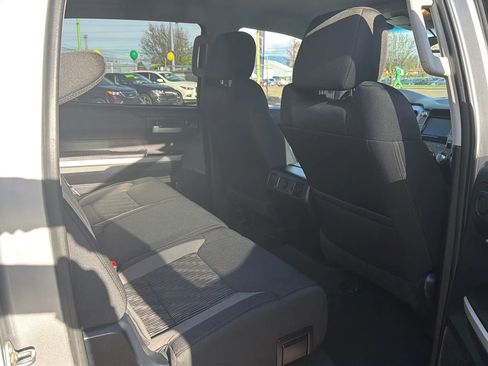 Used 2015 Toyota Tundra SR5 image 13
