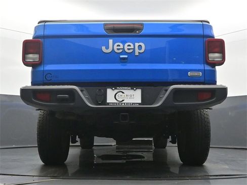 Used 2021 Jeep Gladiator Overland image 50