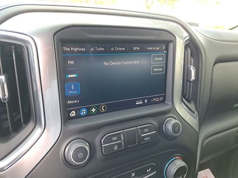 Used 2022 Chevrolet Silverado 1500 LT Trail Boss w/ Safety Package image 27