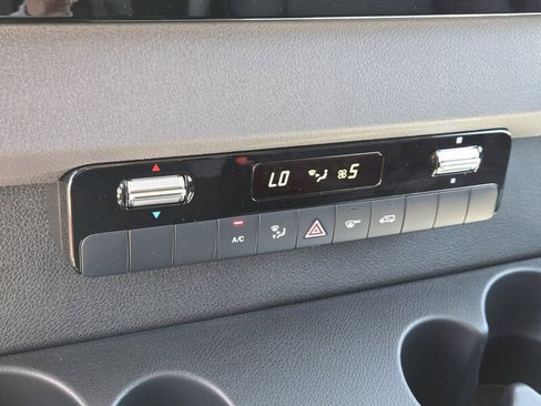 New 2025 Mercedes-Benz Sprinter 2500 image 31