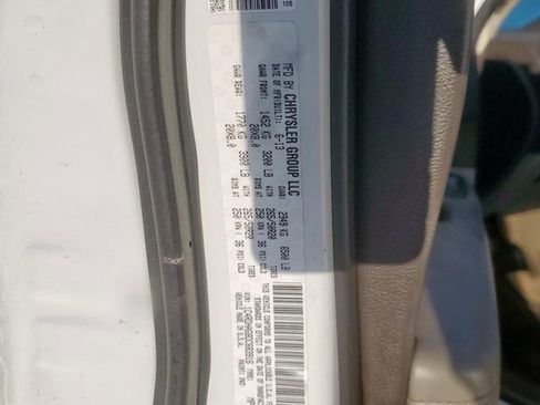 Used 2013 Dodge Durango SXT image 17