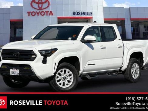 Certified 2024 Toyota Tacoma SR5 w/ SR5 Upgrade Package AWD/4WD image 1