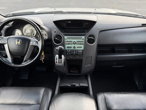 Used 2010 Honda Pilot EX-L image 22