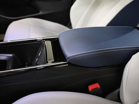 New 2026 Volkswagen ID.4 Pro S image 23