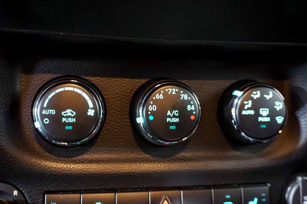 Used 2013 Jeep Wrangler Rubicon w/ PWR Convenience Group AWD/4WD image 57