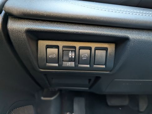 Used 2023 Subaru Outback Touring XT image 28