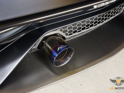 Used 2021 Lamborghini Aventador SVJ image 32