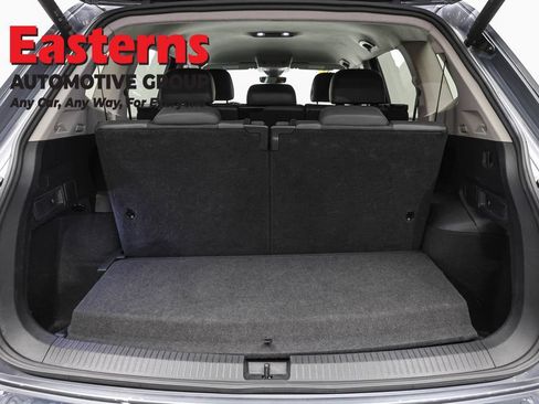 Used 2024 Volkswagen Tiguan Wolfsburg Edition FWD image 9