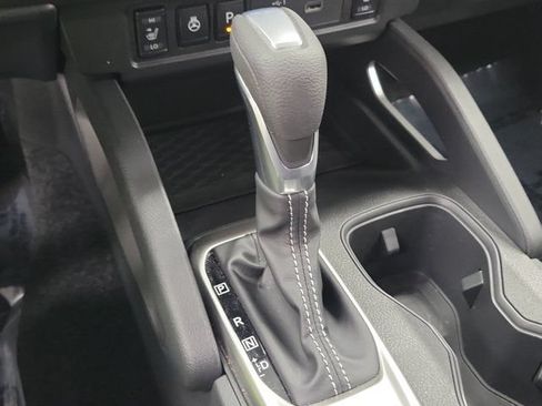 Used 2026 Nissan Frontier SV w/ SV Convenience Package RWD image 31