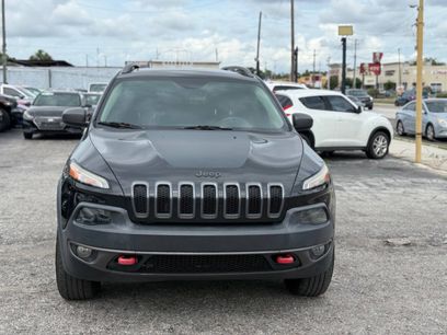 Used 2016 Jeep Cherokee Trailhawk w/ Comfort/Convenience Group