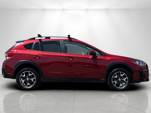 Used 2018 Subaru Crosstrek 2.0i Premium AWD/4WD image 2