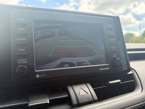 Used 2021 Toyota RAV4 XLE w/ XLE Grade Weather Package AWD/4WD image 29