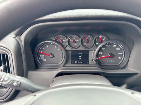 Used 2024 GMC Sierra 1500 Pro w/ Convenience Package image 16