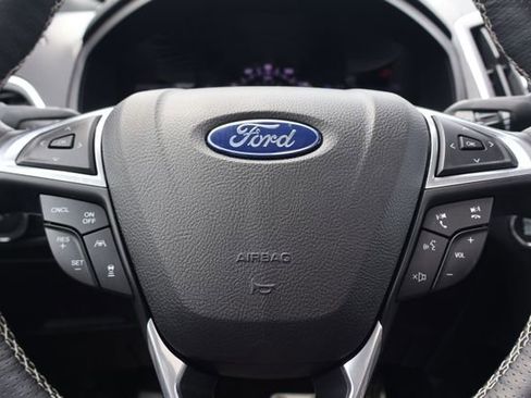 Used 2022 Ford Edge ST w/ Equipment Group 401A AWD/4WD image 21