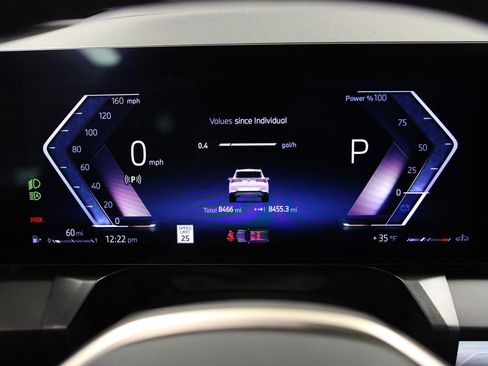 Used 2025 BMW X3 xDrive30i w/ Premium Package image 13