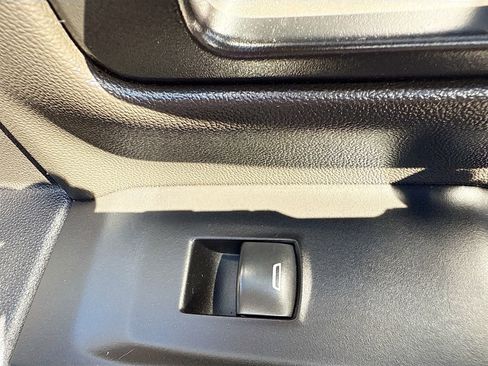 Used 2022 GMC Sierra 2500 AT4 w/ AT4 Preferred Package image 30