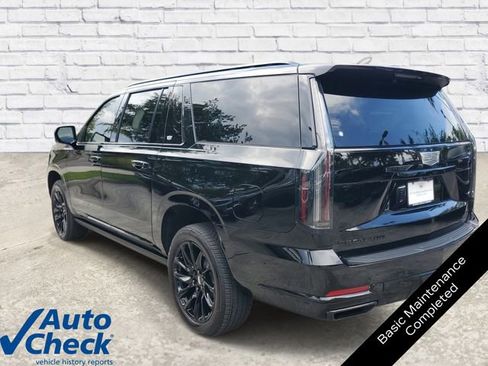 Certified 2026 Cadillac Escalade ESV Sport w/ LPO, ONYX Package AWD/4WD image 2