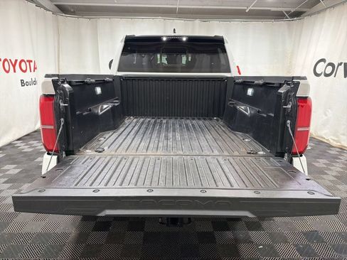Used 2025 Toyota Tacoma SR5 AWD/4WD image 16