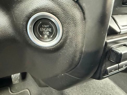 Used 2022 GMC Sierra 2500 SLT w/ Gooseneck/5TH Wheel Package image 26