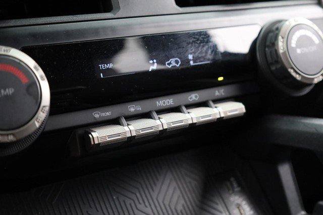 Used 2025 Toyota 4Runner SR5 AWD/4WD image 14