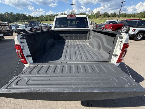 Used 2022 RAM 2500 Limited AWD/4WD image 19