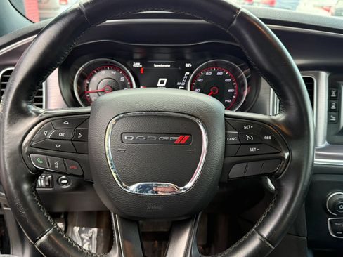 Used 2017 Dodge Charger SE w/ Popular Equipment Group AWD/4WD image 10