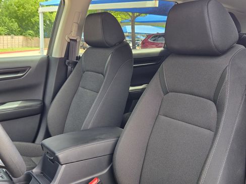Used 2026 Honda CR-V LX image 13