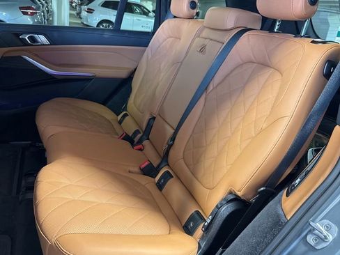 Certified 2024 BMW X7 xDrive40i AWD/4WD image 8