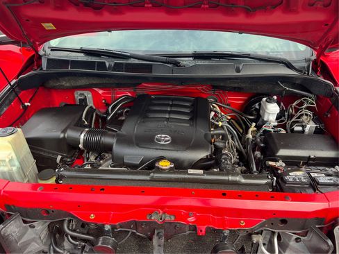 Used 2012 Toyota Tundra 4x4 Double Cab w/ Tow Pkg image 13