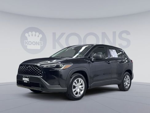 Used 2024 Toyota Corolla Cross L AWD/4WD image 1