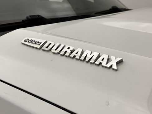 Used 2017 Chevrolet Silverado 3500 High Country w/ Duramax Plus Package image 11