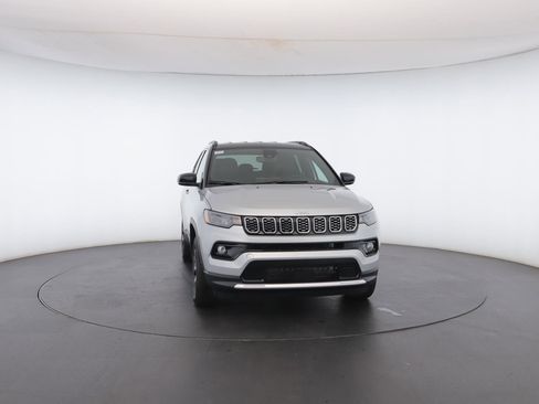 New 2026 Jeep Compass Limited image 33