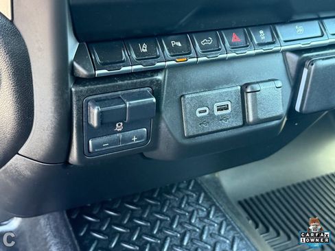 Certified 2025 Chevrolet Silverado 2500 Custom w/ Custom Value Package AWD/4WD image 19