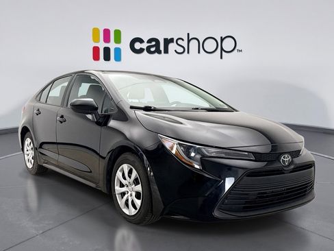 Used 2024 Toyota Corolla LE image 7