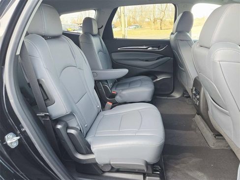 Used 2020 Buick Enclave Essence w/ Sport Touring Edition image 16