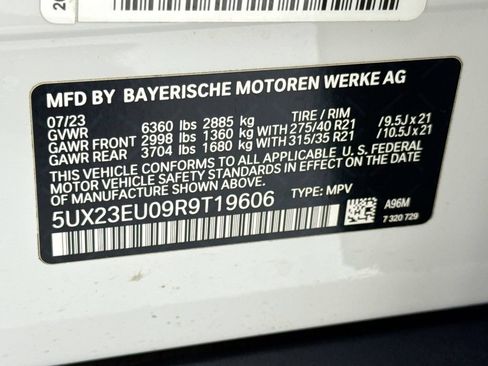 Used 2024 BMW X5 xDrive40i w/ Premium Package AWD/4WD image 34